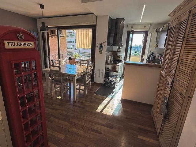 Appartamento in affitto di 82 m² in Via Caterina Troiani, 276