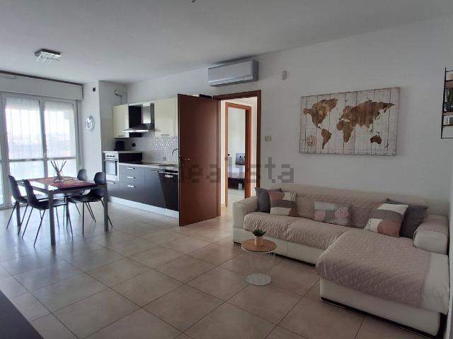 Appartamento in affitto di 82 m² in Via L. Nilde Iotti