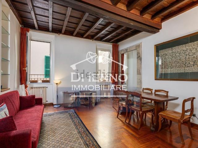 Appartamento in affitto di 87 m² in Via di S. Ignazio, 10