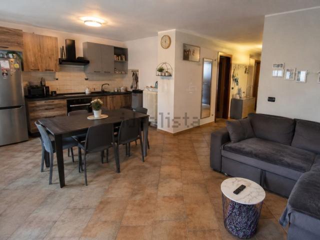 Appartamento in affitto di 87 m² in Via Faentina Nord