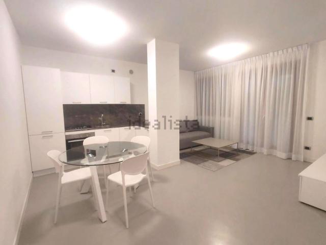 Appartamento in affitto di 87 m² in Via Goffredo Mameli