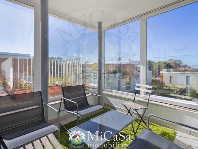 Appartamento in affitto di 87 m² in Viale del Tirreno, 369
