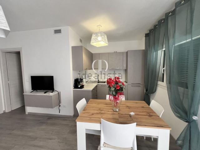 Appartamento in affitto di 84 m² in Via del Navigatore