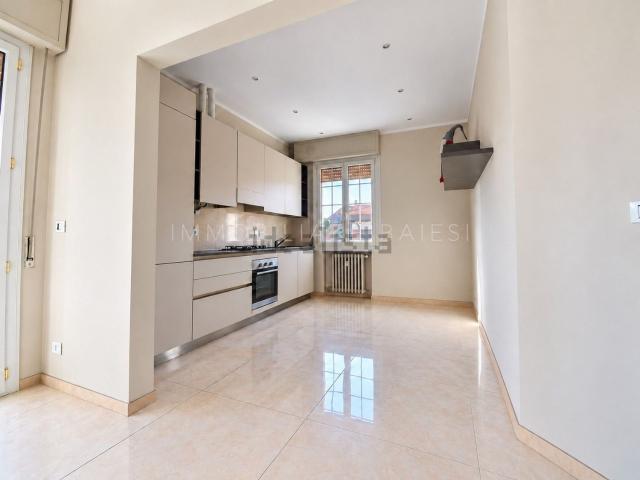 Appartamento in affitto di 84 m² in Via della Costituzione