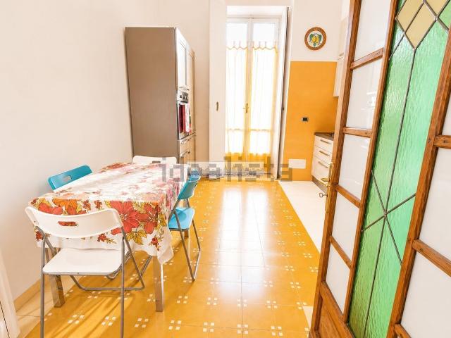 Appartamento in affitto di 84 m² in Via Giacinto Collegno, 18
