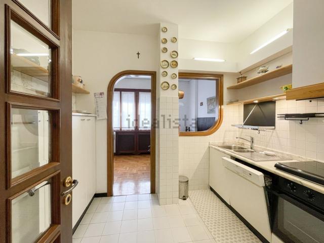 Appartamento in affitto di 84 m² in Via Girolamo Celante