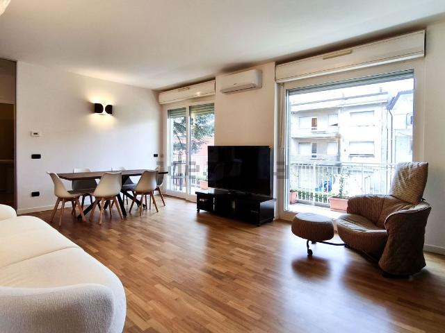 Appartamento in affitto di 84 m² in Via Orsini, 69