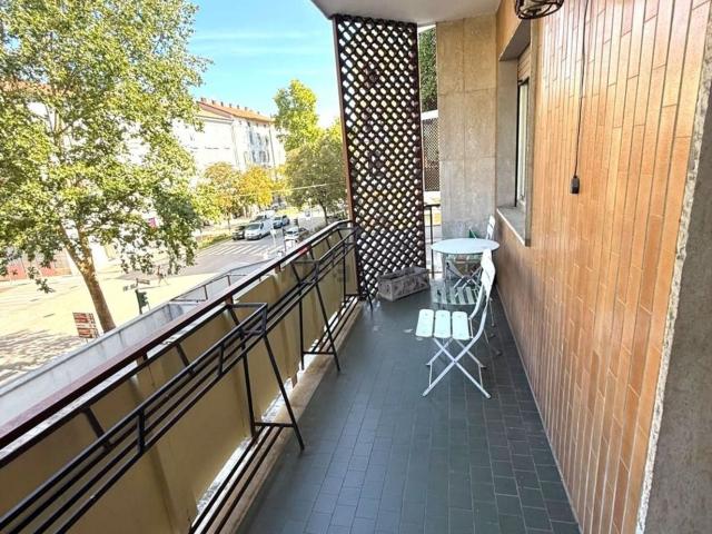 Appartamento in affitto di 85 m² in Corso Italia, 51
