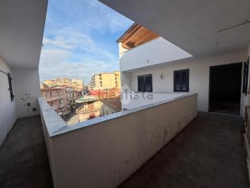 Appartamento in affitto di 85 m² in Corso Umberto I, 136