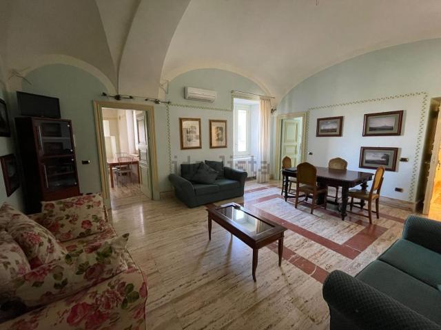 Appartamento in affitto di 85 m² in Largo Sant&apos Elena, 1