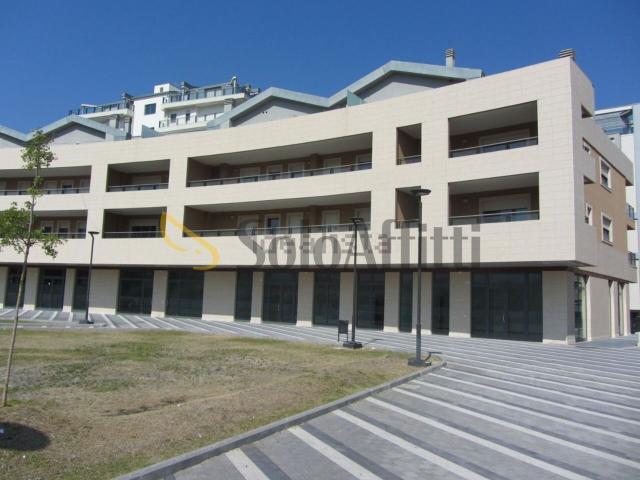 Appartamento in affitto di 85 m² in Largo Volfango Frankl