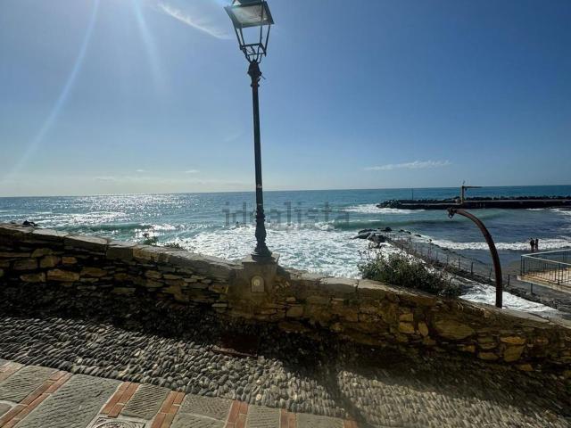 Appartamento in affitto di 85 m² in Piazzale partigiani d&apos italia Bogliasco