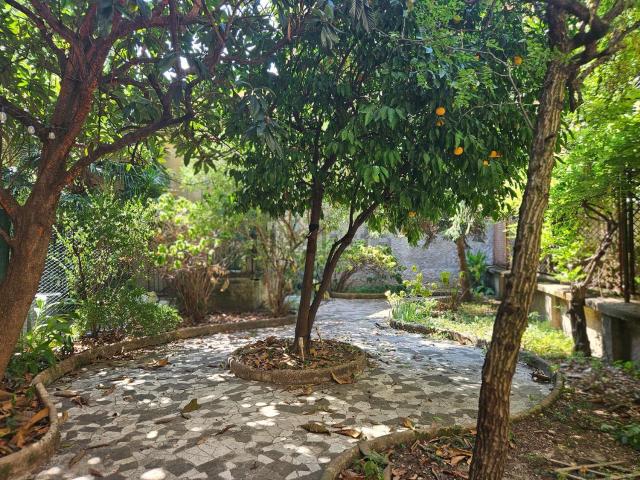 Appartamento in affitto di 85 m² in Via Teodosio, 11