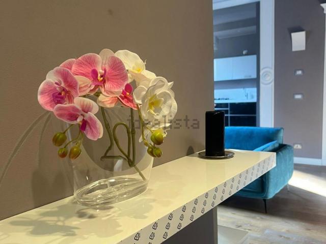 Appartamento in affitto di 85 m² in Via Vallescura