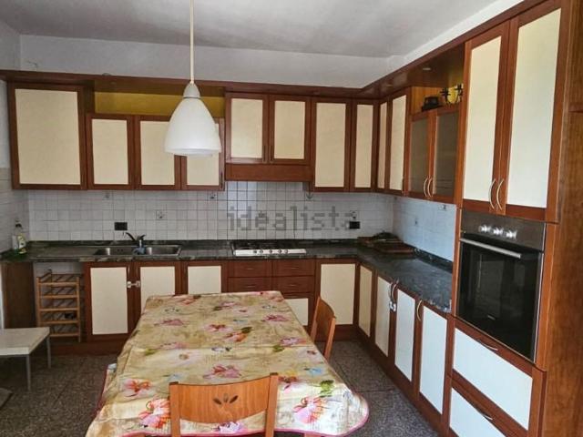 Appartamento in affitto di 85 m² in Via Ventura Vitoni