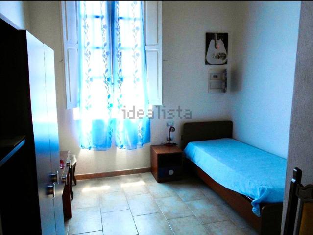 Appartamento in affitto di 85 m² in Via VERSILIA