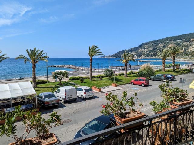 Appartamento in affitto di 85 m² in Via XX Settembre