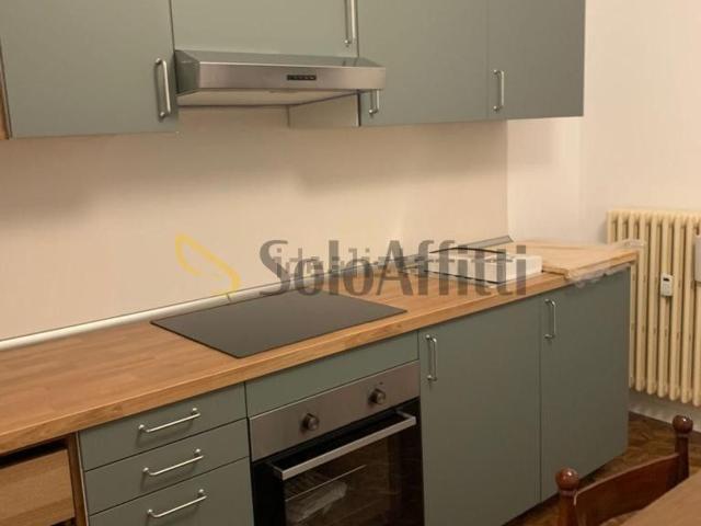 Appartamento in affitto di 85 m² in Via XXIII Marzo 1849, 16