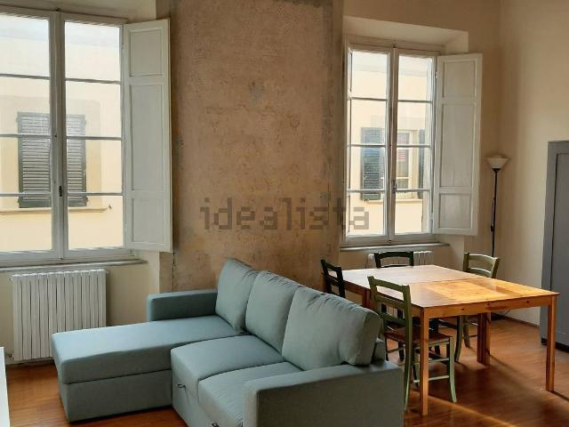 Appartamento in affitto di 85 m² in Via Alberto Mario, 10