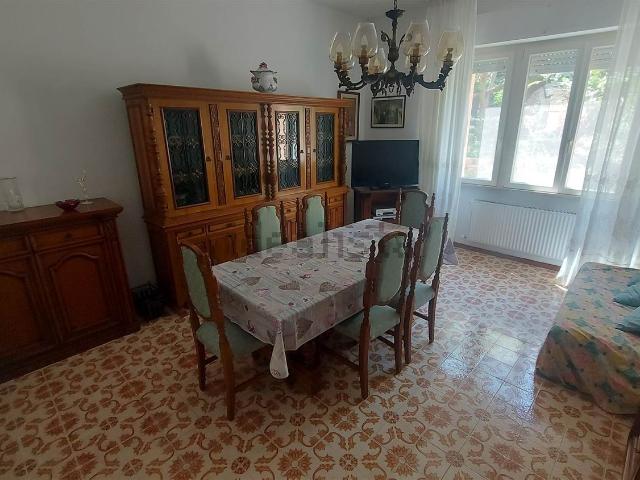 Appartamento in affitto di 85 m² in Via Angelo Celli