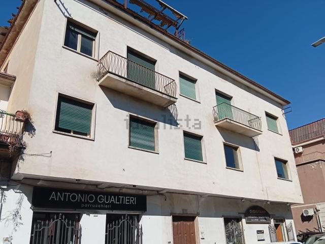 Appartamento in affitto di 85 m² in Via Arigni