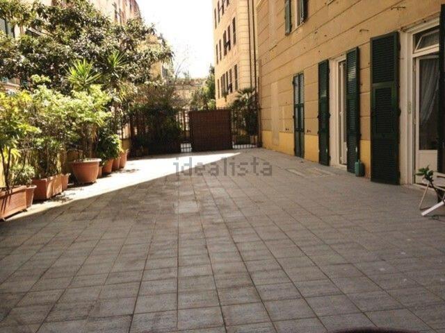 Appartamento in affitto di 85 m² in Via Caffaro, 32