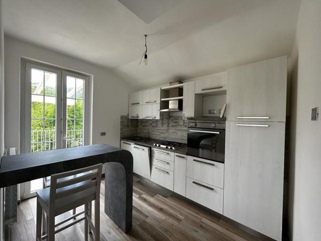 Appartamento in affitto di 85 m² in Via Carlo Andrea Fabbricotti