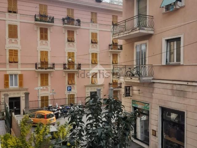 Appartamento in affitto di 85 m² in Via Cesare Cabella, 41