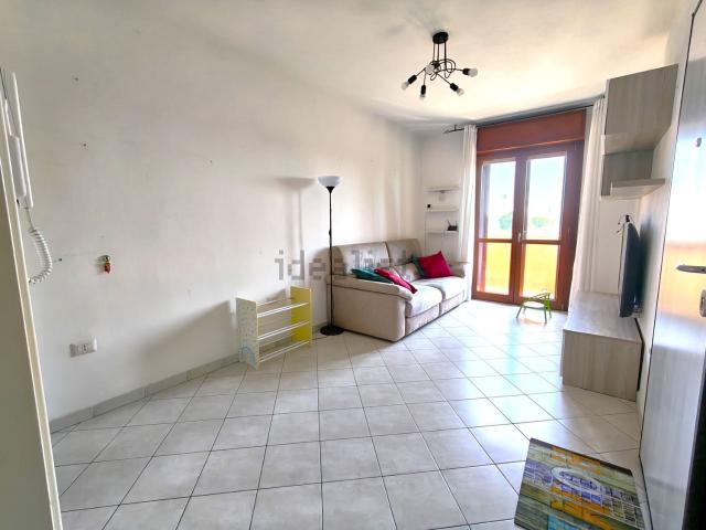 Appartamento in affitto di 85 m² in Via Cesare Cabras