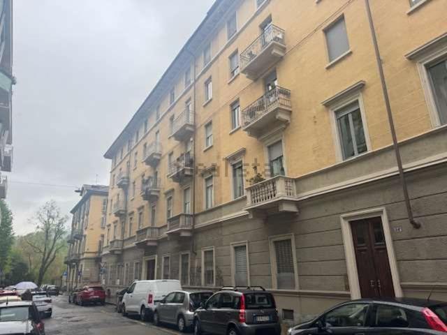 Appartamento in affitto di 85 m² in Via degli Artisti, 34