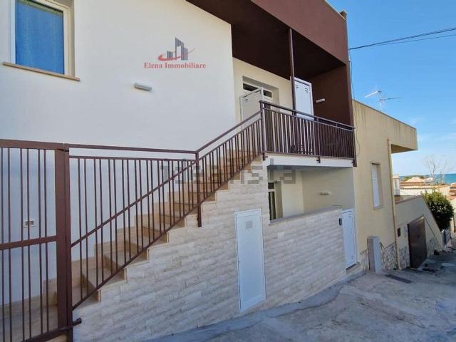 Appartamento in affitto di 85 m² in Via del Mare