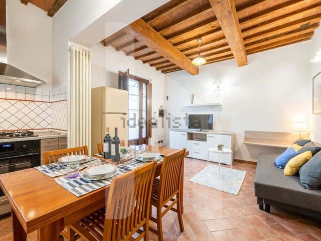 Appartamento in affitto di 85 m² in Via del Tondo, 3