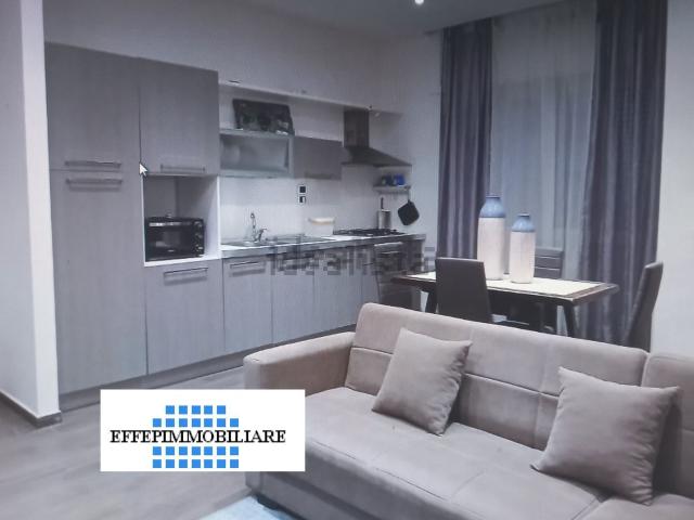 Appartamento in affitto di 85 m² in Via Gabriele Jannelli