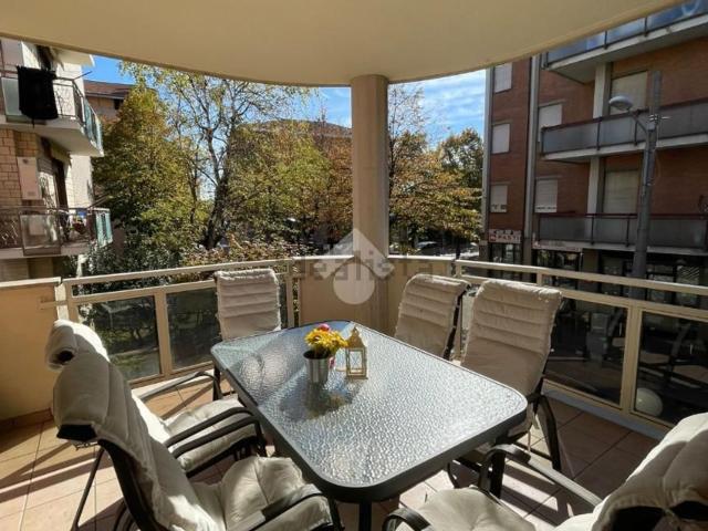 Appartamento in affitto di 85 m² in Via Gaetano Donizetti, 4