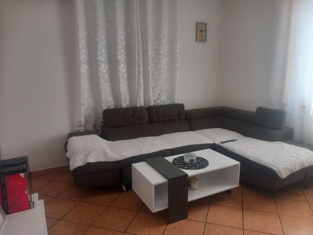 Appartamento in affitto di 85 m² in Via Giannino Bosi, 16