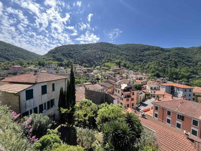 Appartamento in affitto di 85 m² in Via Giuseppe Garibaldi