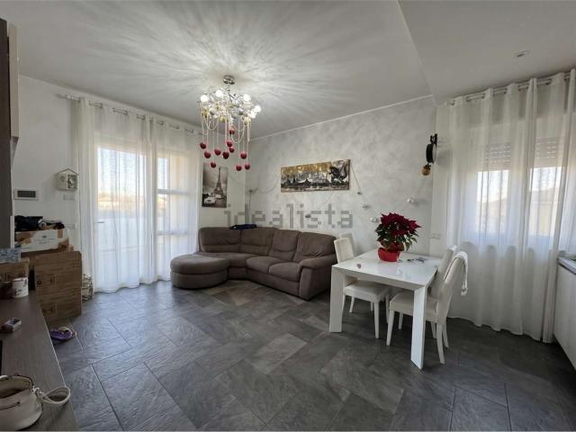Appartamento in affitto di 85 m² in Via Indipendenza