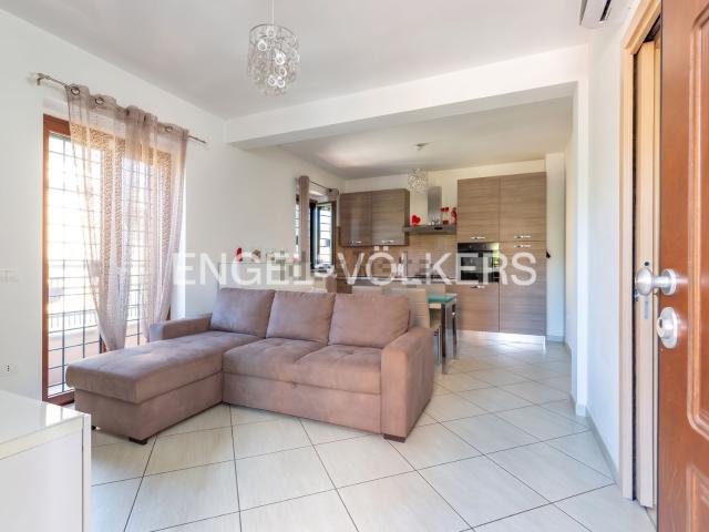 Appartamento in affitto di 85 m² in Via Jacomo Magnolino