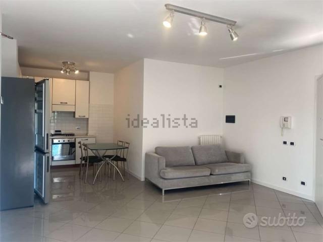Appartamento in affitto di 85 m² in Via Jacopo da Porto Sud, 511