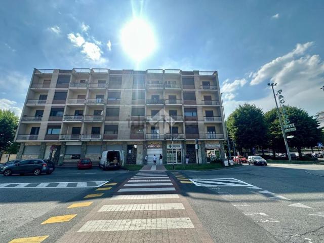 Appartamento in affitto di 85 m² in Via Lanzo, 153