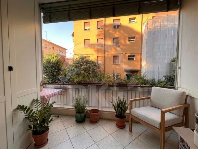 Appartamento in affitto di 85 m² in Via Lodovico Varthema, 46
