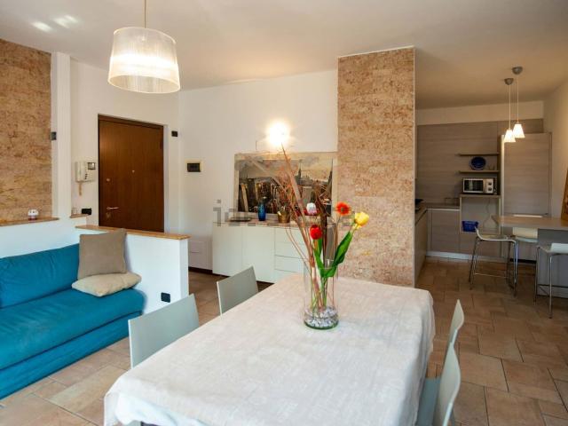 Appartamento in affitto di 85 m² in Via Lucio III