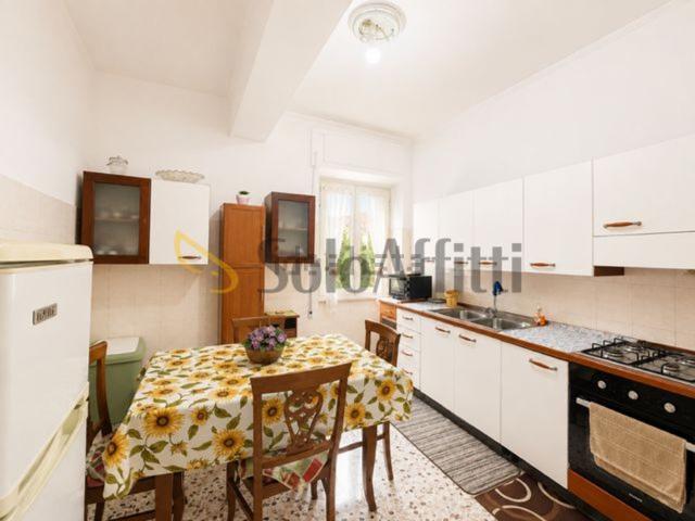 Appartamento in affitto di 85 m² in Via Luigi Mazza