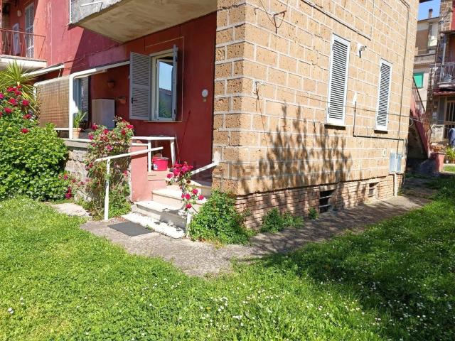Appartamento in affitto di 85 m² in Via M. Virgili, 9