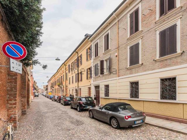 Appartamento in affitto di 85 m² in Via Mascheraio, 47