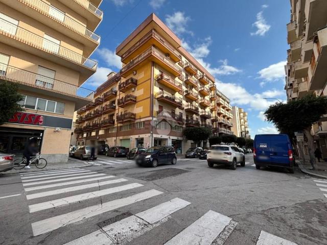 Appartamento in affitto di 85 m² in Via Mazzini, 139