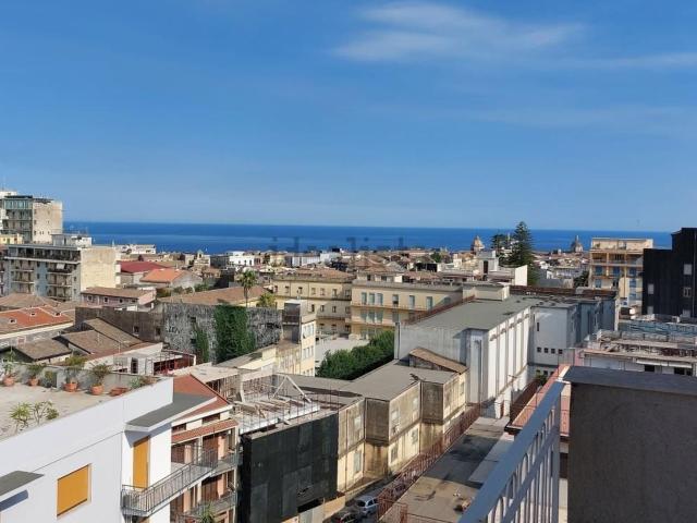 Appartamento in affitto di 85 m² in Via Michele la Spina