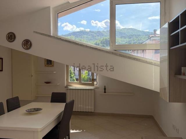 Appartamento in affitto di 85 m² in Via Nazionale