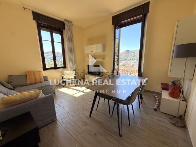Appartamento in affitto di 85 m² in Via per Brunate, 11