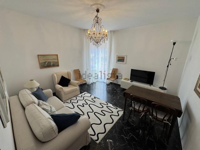 Appartamento in affitto di 85 m² in Viale Dante Alighieri, 185